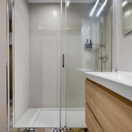 Apartment Near Bajondillo Seabeach